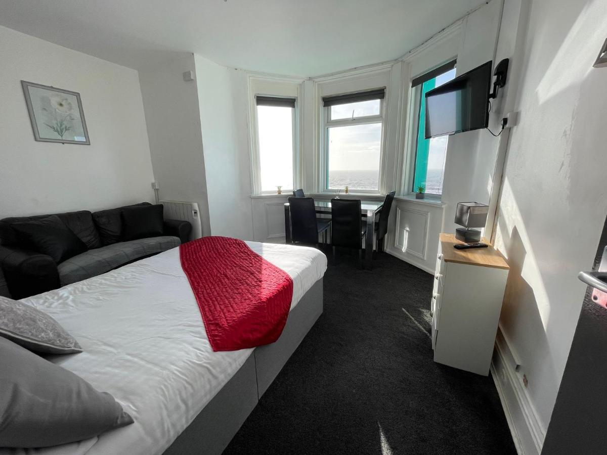 Lancaster Apartments 黑潭 外观 照片